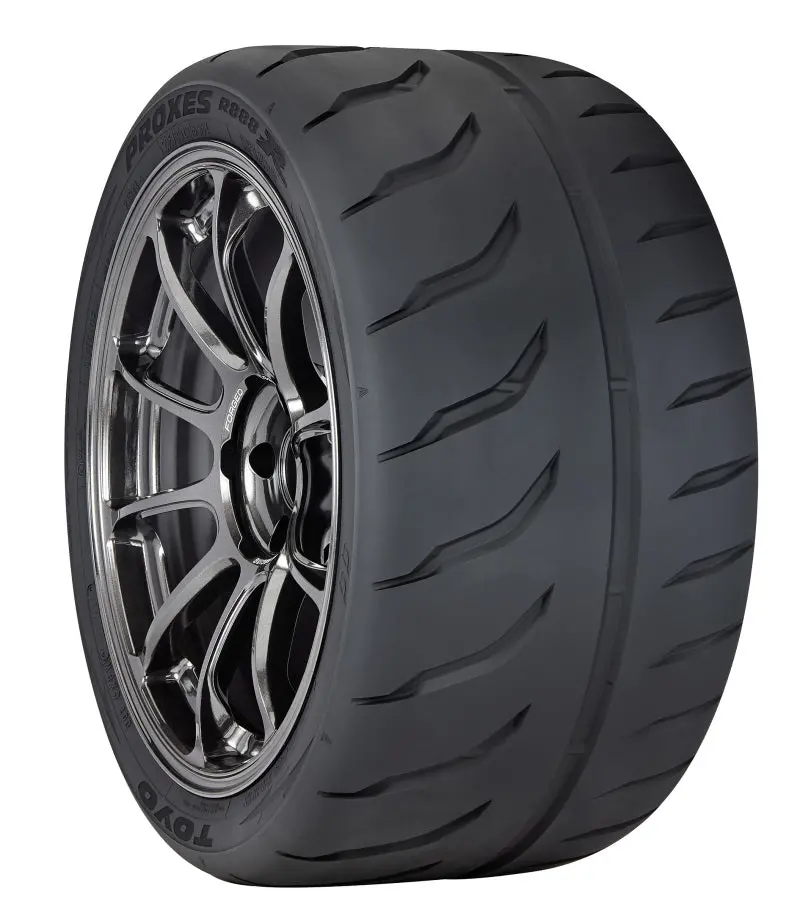 Toyo Proxes R888R Tire - 215/45Zr17 91W 1